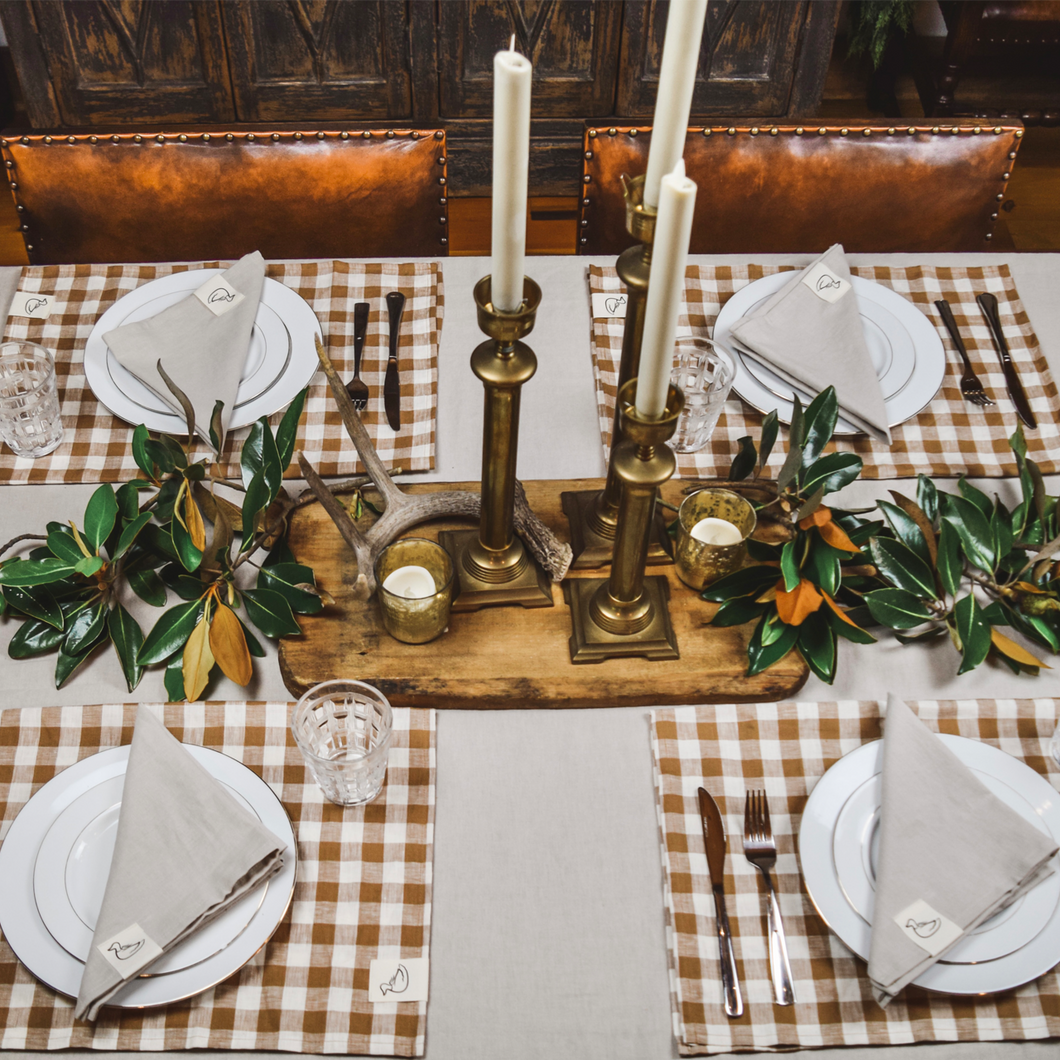 LINEN/COTTON TABLECLOTH