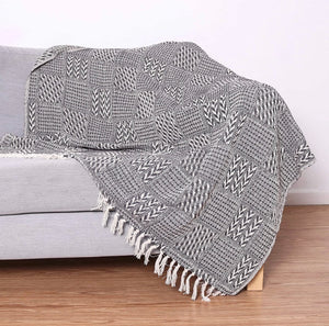 Patterned Throw - 2 PATTERNS/4 COLORS